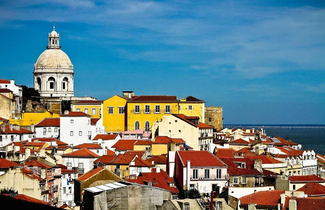 Xavier - Alfama Apartment River View-1